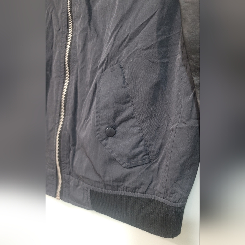 Urban Heritage black bomber jacket - Picture 3 of 14